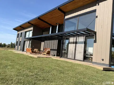 Casa en venta en El Haras Argentino a estrenar con instalaciones
