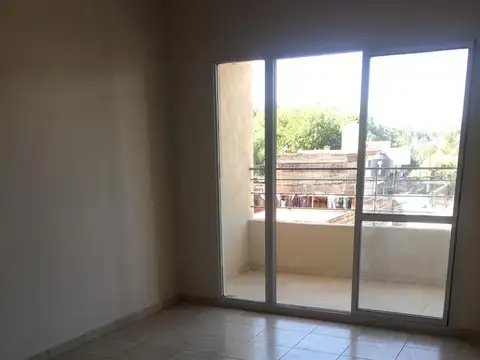 VENTA - Departamento monoambiente con balcón al frente - Bella Vista, Rosario.