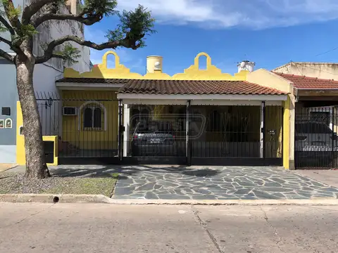 Casa - Venta - Argentina, Ciudadela - Falucho 45