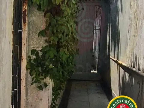 Depto Tipo Casa en Venta de 2 ambientes