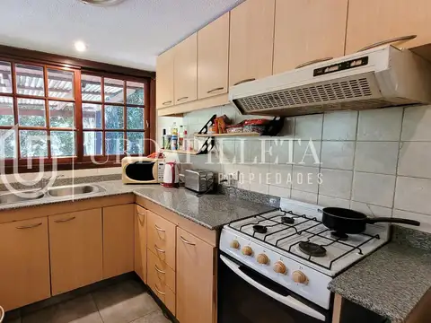 Casa 4 ambientes con 3 baños