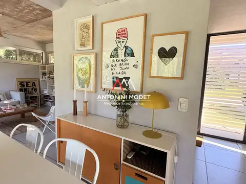 Casa 5 ambientes con 4 baños