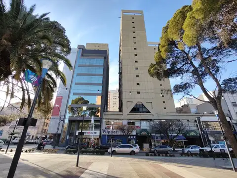 Avenida Argentina  al 100