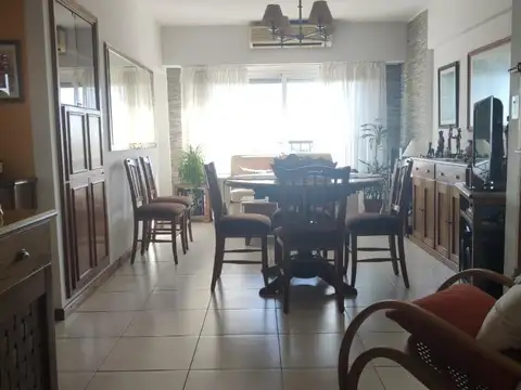 America 4339 , Piso 8