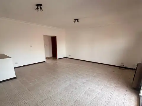 Depto Tipo Casa en Alquiler de 2 dormitorios