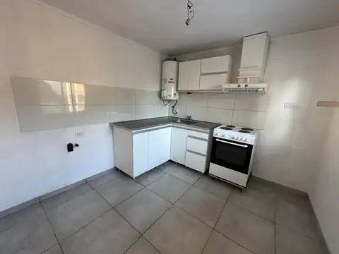 Marcos Sastre 194 , Piso 1