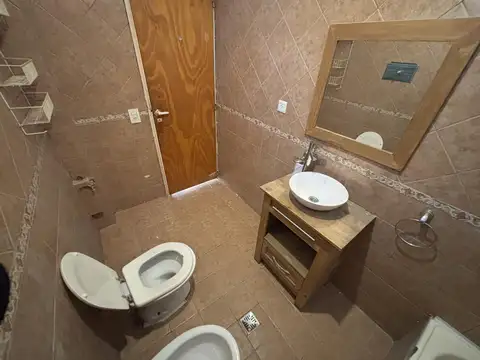 Depto Tipo Casa 3 ambientes con 2 baños