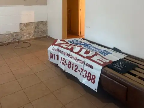 Depto Tipo Casa 2 ambientes con 1 baño