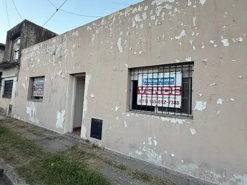 PH 2 Ambientes con Patio Venta Valverde y Marabotto Tigre Usd.65.000