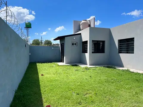 Casa - Venta - Argentina, Moreno - SALTO 550
