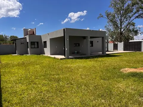 Casa - Venta - Argentina, Moreno - SALTO 550
