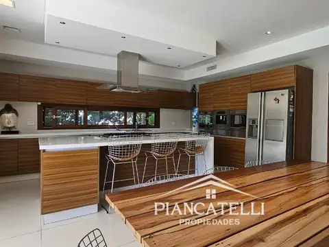 Casa en Venta al Noroeste