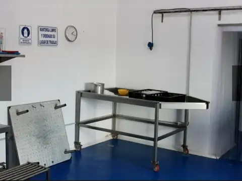 Tambo Caprino Automatizado en Venta - 27 Ha con Fondo de Comercio + Restaurante - Villa Larca,...