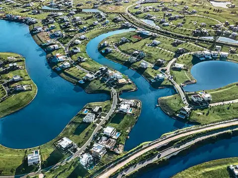 Escobar Puertos: Barrio Costas Ingeniero Maschwitz, Buenos Aires 1623