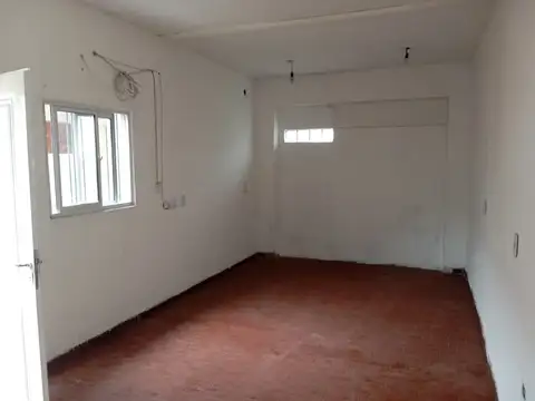Depto Tipo Casa en Alquiler de Monoambiente
