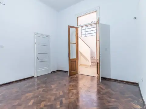 Depto Tipo Casa en Alquiler en Villa Urquiza, USD 1.000