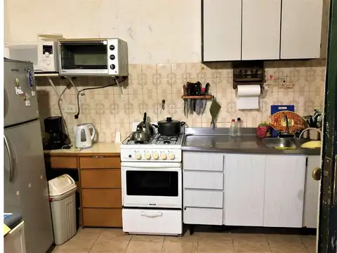 CASA MULTIFAMILIAR - AL FRENTE 3 AMBIENTES / FONDO 2 AMB.