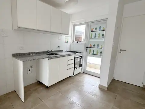 Mitre 5100