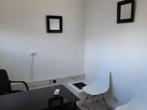 Oficina en Venta al Este