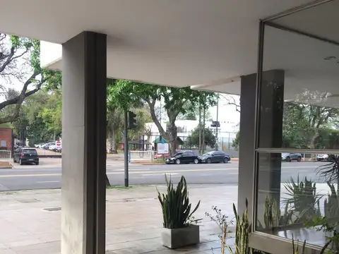 ALQUILER INMEJORABLE UBICACIÓN, DPTO 2 AMB. BARRIO RIVER