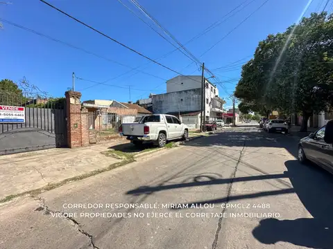 Casa en Venta en Luis Guillon, USD 195.000