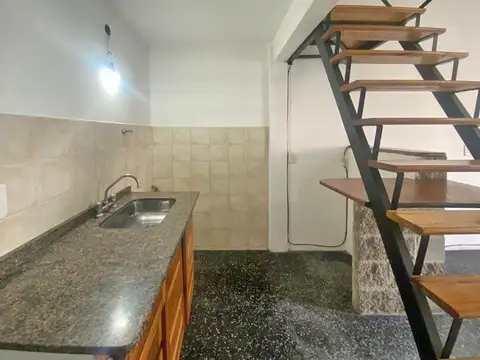 Almirante Brown 1155 , Piso PB