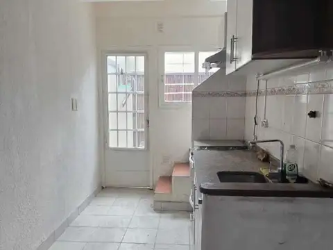 HAEDO-V. SARMIENTO-PH DUPLEX 2 AMB.COCHERA-APTO CRÉDITO-LISTO P/ESCRITURAR