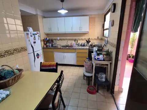 Departamento 4 ambientes con 1 baño