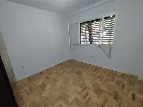 3 Amb Al Frente con Balcón - bajas expensas