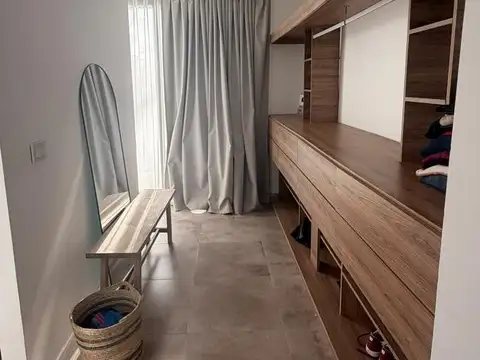 Casa en Alquiler Amoblada 3 dormitorios en El Cantón a la Laguna, Escobar