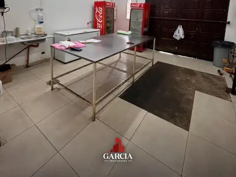 VENDE CASA 2 DORMITORIOS EN BARRIO LA CRUZ