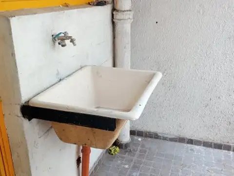 Casa en Alquiler en Floresta, $ 630.000