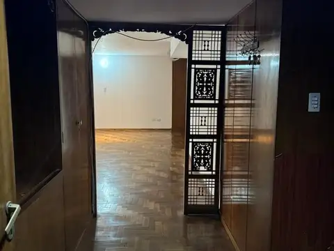 Departamento en Venta de 6 ambientes
