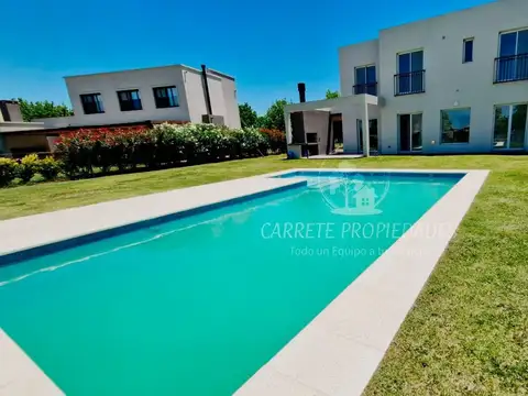 OPORTUNIDAD. Venta Casa 3 dormitorios, pileta y cochera. El Cantón. 100