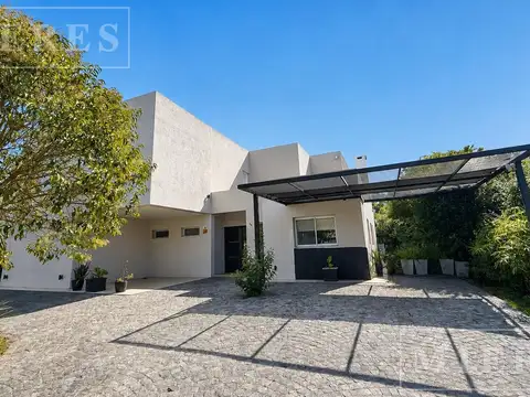 Casa en venta en La Montura