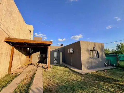 Casa en Venta en Roldan, San Lorenzo