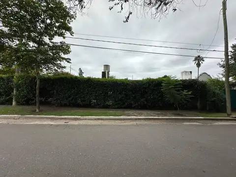 Andres Maria Ampere 8200