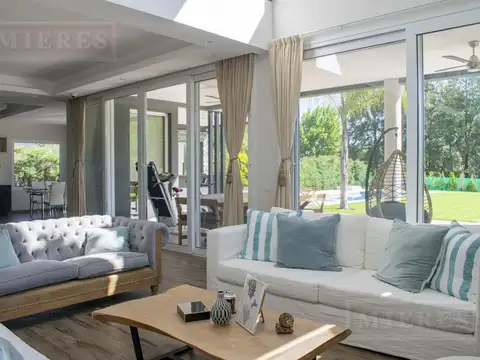 Casa en Venta al Suroeste
