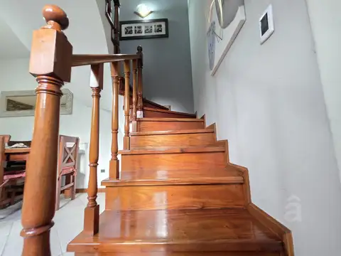 Depto Tipo Casa en Venta 30 años