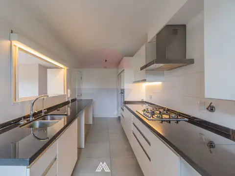 Departamento en Alquiler de 3 dormitorios