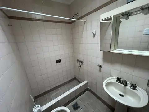 Depto Tipo Casa en Alquiler 28 años