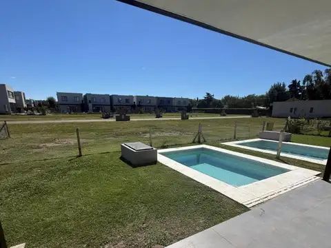 Excelente casa en el Aljibe - 4 ambientes