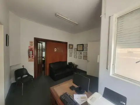 Depto Tipo Casa 5 ambientes con 1 baño