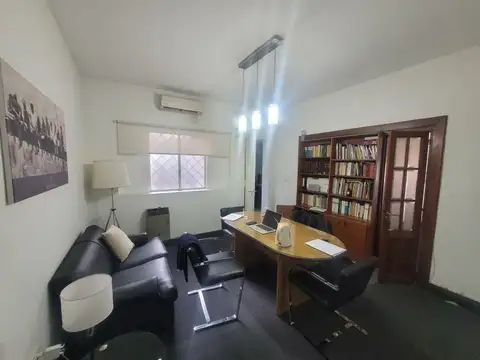 Depto Tipo Casa en Venta 72 años