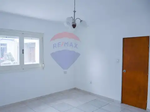 ALQUILER OFICINAS/CONSULTORIOS CENTRO CANELONES