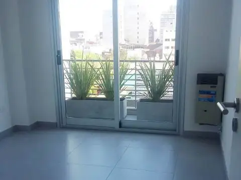 DEPARTAMENTO 2 AMB CON BALCON - AL FRENTE - COCHERAS OPCIONALES
