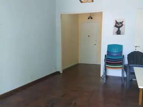 Depto Tipo Casa en Venta 50 años