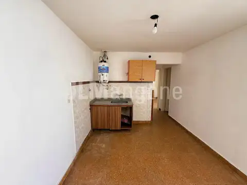 Depto Tipo Casa en Alquiler en Villa Sarmiento, $ 530.000