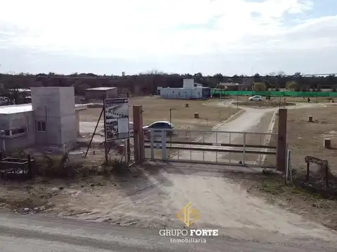 Terreno en Venta en Villa Esquiu, USD 15.500