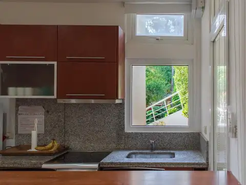 Departamento en  complejo a pasos de la playa